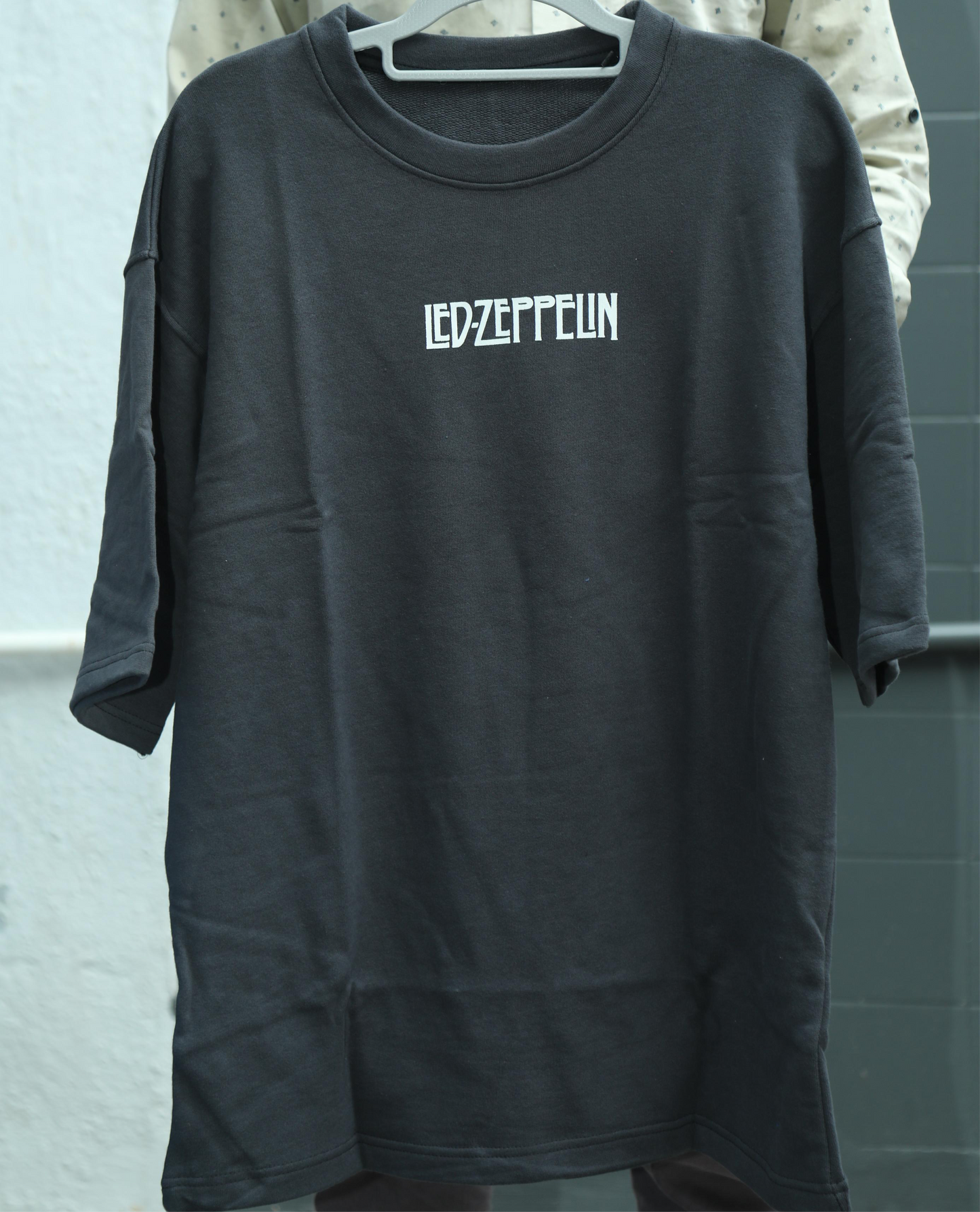 Color_Gray